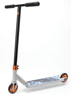 AO Maven 5 Scooter Silver