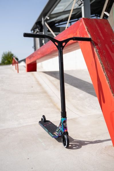 IVS Journey 3 Jamie Hull Scooter Neo Black