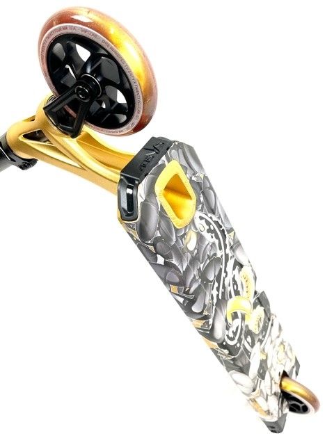Blunt AOS V5 Reaper Custom Scooter