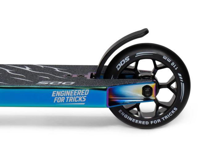 DDS Scooter Neochrome Black