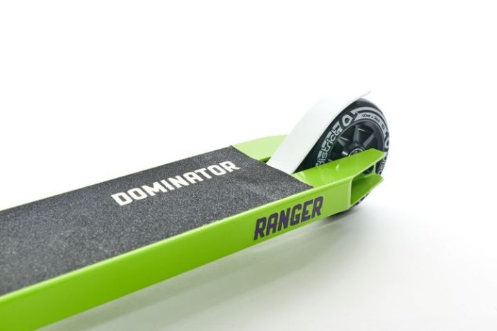 Dominator Ranger Scooter Green Black