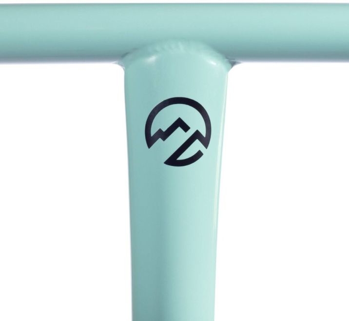 North Campus SCS T Bars Trans Jade