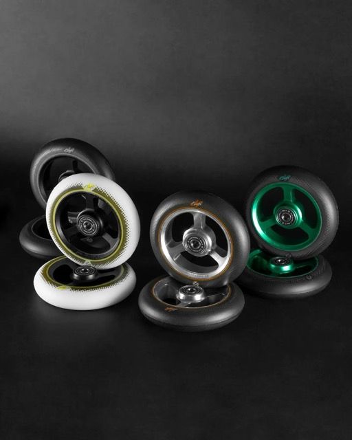 North Index 115 Wheel Black