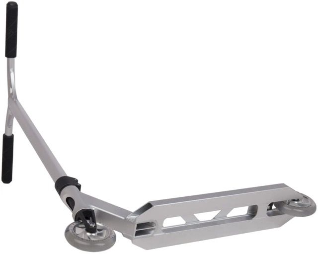 Striker Lux Youth Scooter Silver