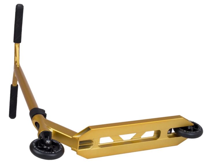 Striker Lux Youth Scooter Gold Black
