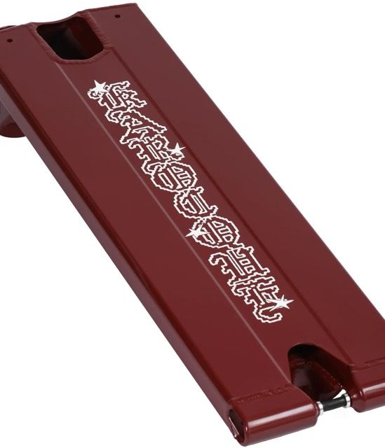 Tilt Selects Karocque Deck Wine