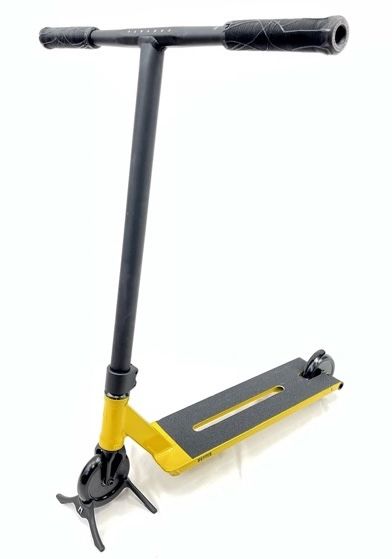 UrbanArtt Champ "L" Scooter Yellow Black