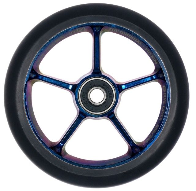 Black Pearl Original Double V3 110 Wheel Chrome Blue